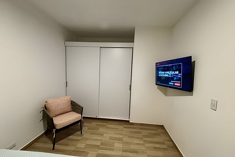 Modern Studio | Fiber Optic WiFi & Ice Cold AC