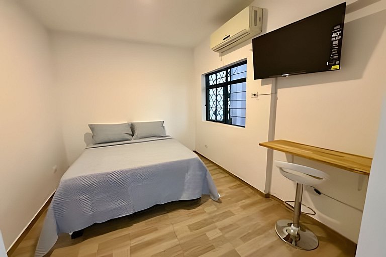 Estudio con AC y Ultra WiFi | Ubicación Premium