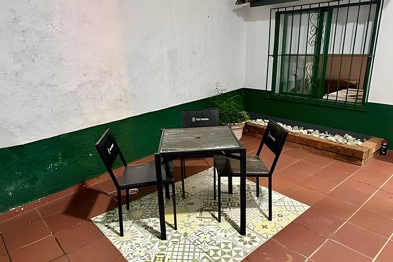 Urban Oasis 2BR | Full Kitchen & AC - Gourmet Zone
