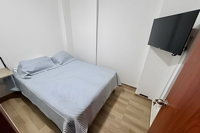 Urban Oasis 2BR | Full Kitchen & AC - Gourmet Zone