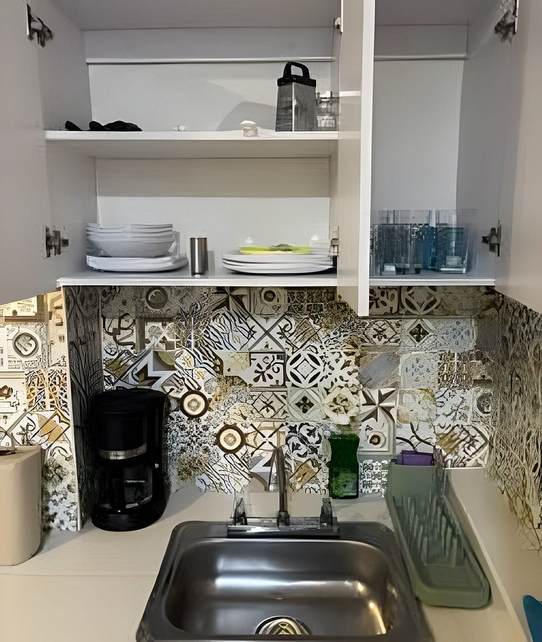 Urban Oasis 2BR | Full Kitchen & AC - Gourmet Zone
