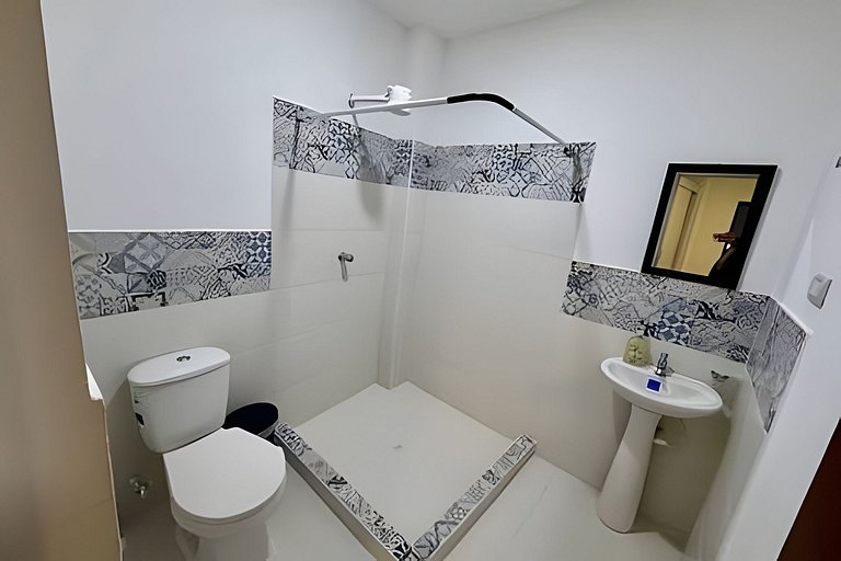 Urban Oasis 2BR | Full Kitchen & AC - Gourmet Zone