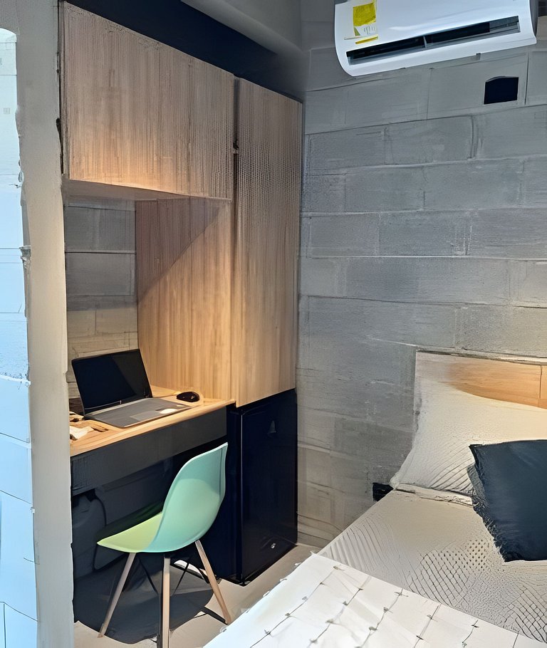 Industrial Premium Suite | Private balcony & AC