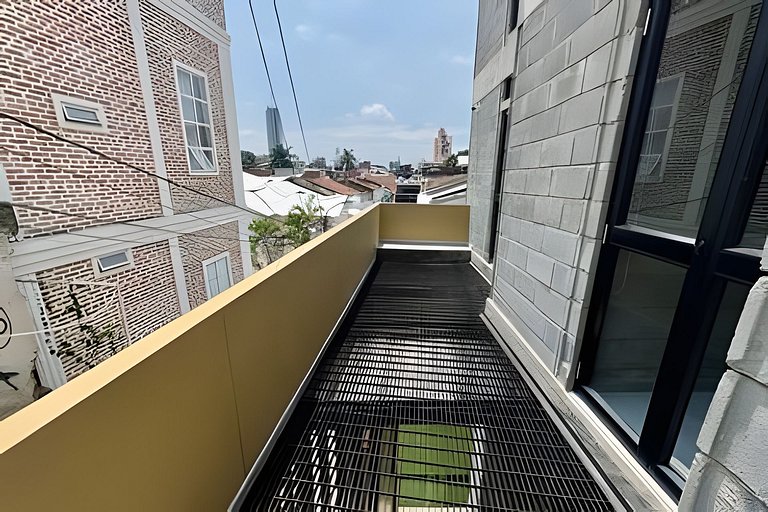 Luxury Industrial Room | Balcón en Granada + WiFi