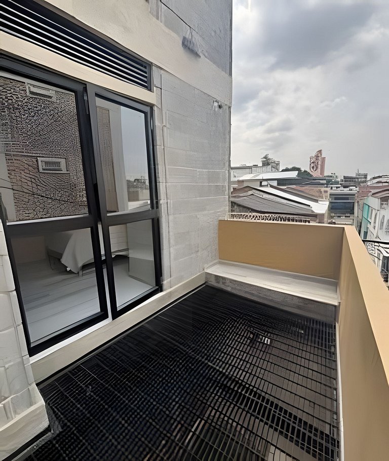 Luxury Industrial Room | Balcón en Granada + WiFi