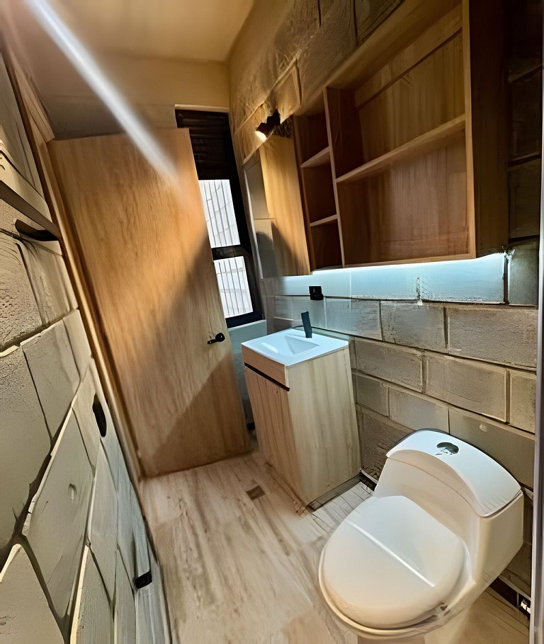 Industrial Style Room | Quiet & Central | Granada
