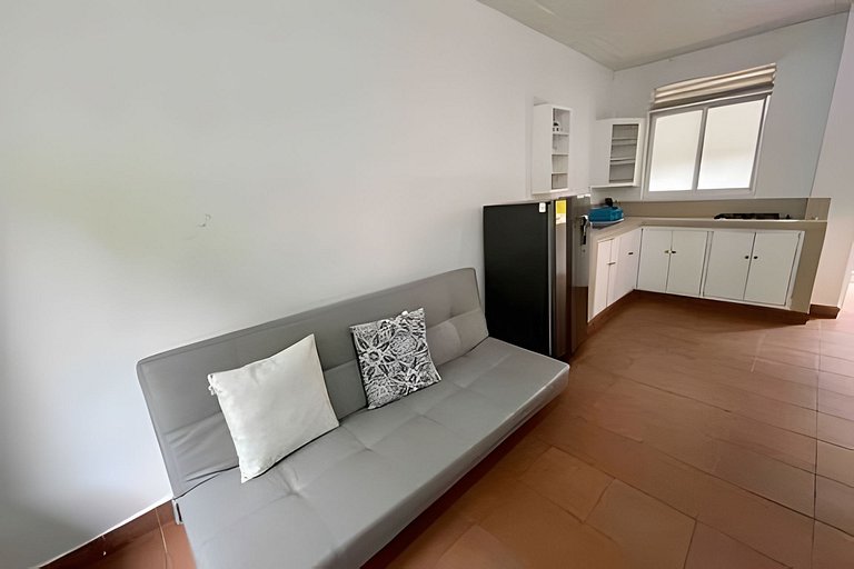 La Terraza Studio | AC + Wi-Fi + Kitchen