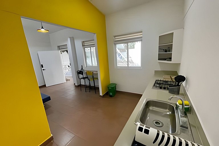 Design Nomad Studio | Cocina + Wi-Fi + AC