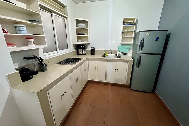 Patio Colonial Suite | Cocina + Aire + Wi-Fi