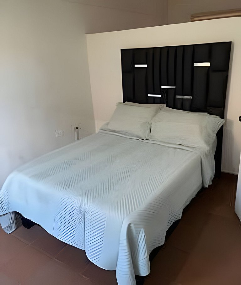 San Antonio Nomad Hub | Wi-Fi + AC