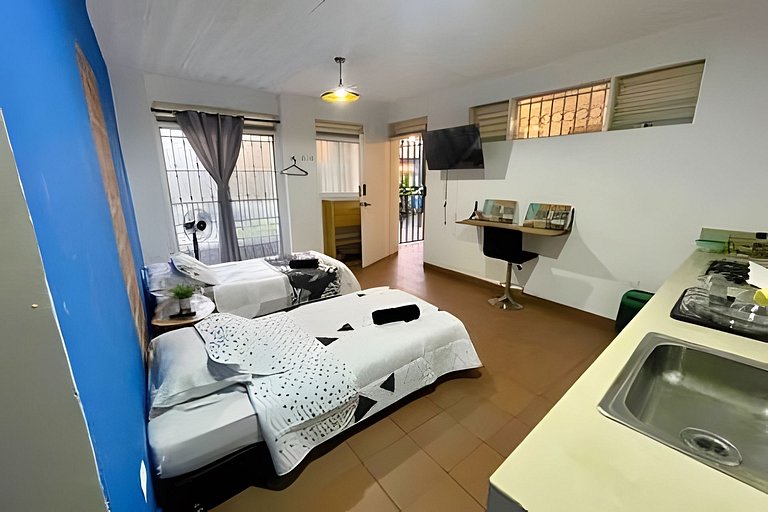 Twin Heritage Studio | 2 Beds + AC + Wi-Fi
