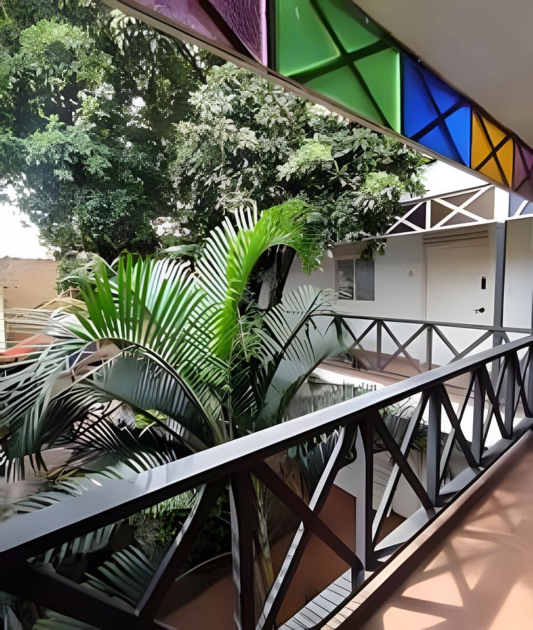 The Secret Garden | Patio + AC + Wi-Fi