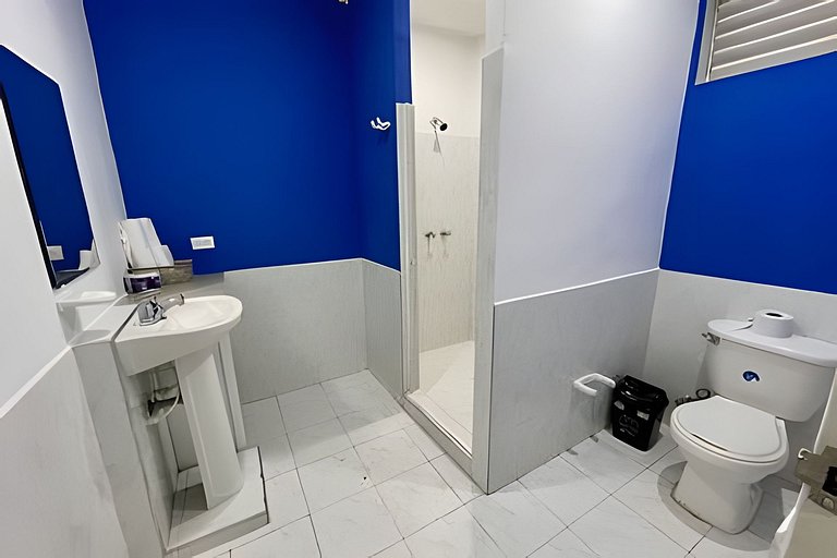 Private San Antonio Glow | Wifi + AC