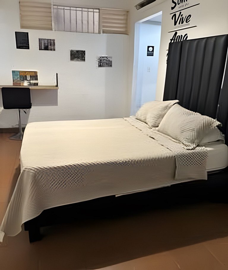 Private San Antonio Glow | Wifi + AC