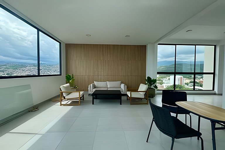 Ejecutivo & Moderno | Parqueadero+AC | El Refugio