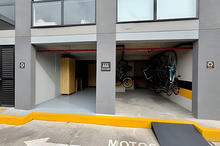 Ejecutivo & Moderno | Parqueadero+AC | El Refugio
