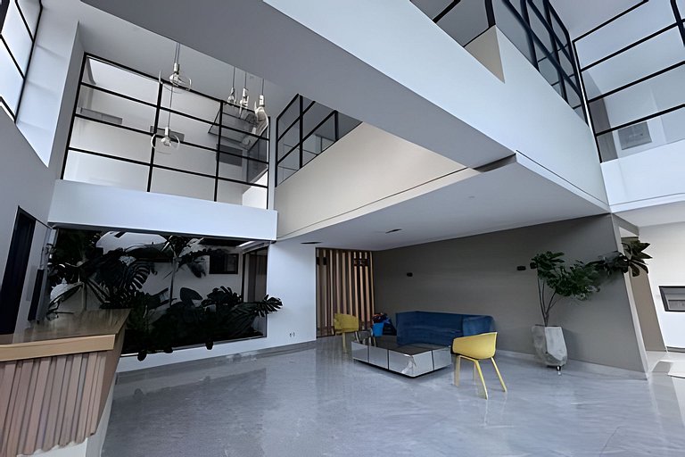 Moderno Loft Pance / Vista a la Naturaleza & Pool