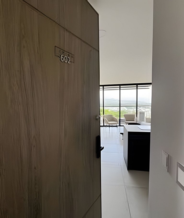 Moderno Loft Pance / Vista a la Naturaleza & Pool