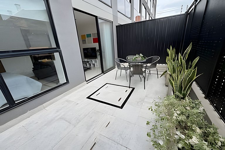 Private Terrace & Cool AC | Miró Refugio 102