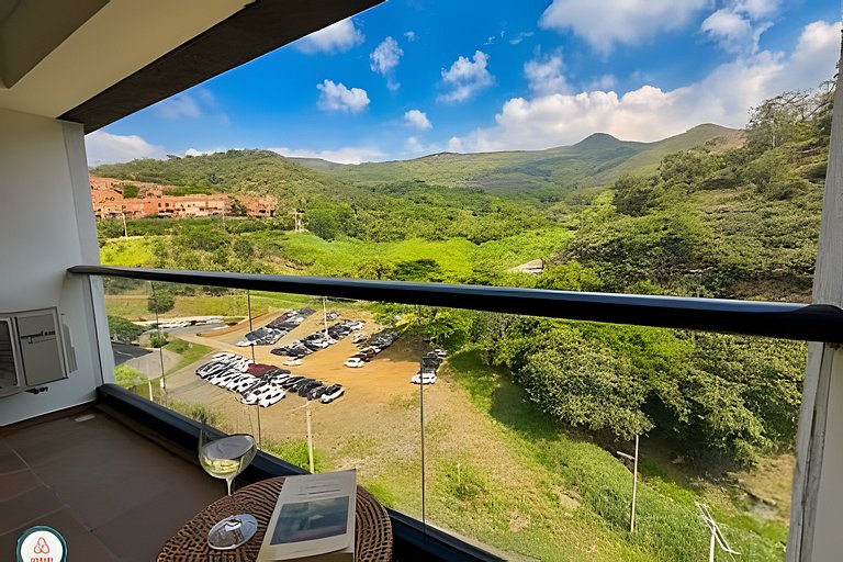 Vista a la Montaña | Loft Industrial AC|Chipichape