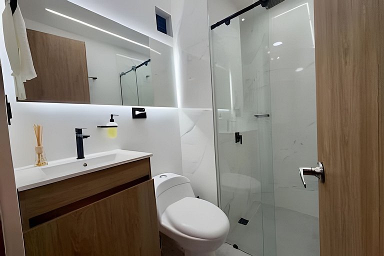 Executive Living Chipichape | Lujo, Confort y AC