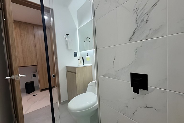 Executive Living Chipichape | Lujo, Confort y AC
