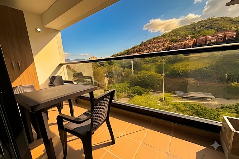 Moderno, Fresco y Luminoso con Vista a Montaña|AC